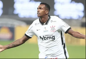 Ex-Corinthians, atacante Jô é preso por atraso no pagamento de pensão alimentícia